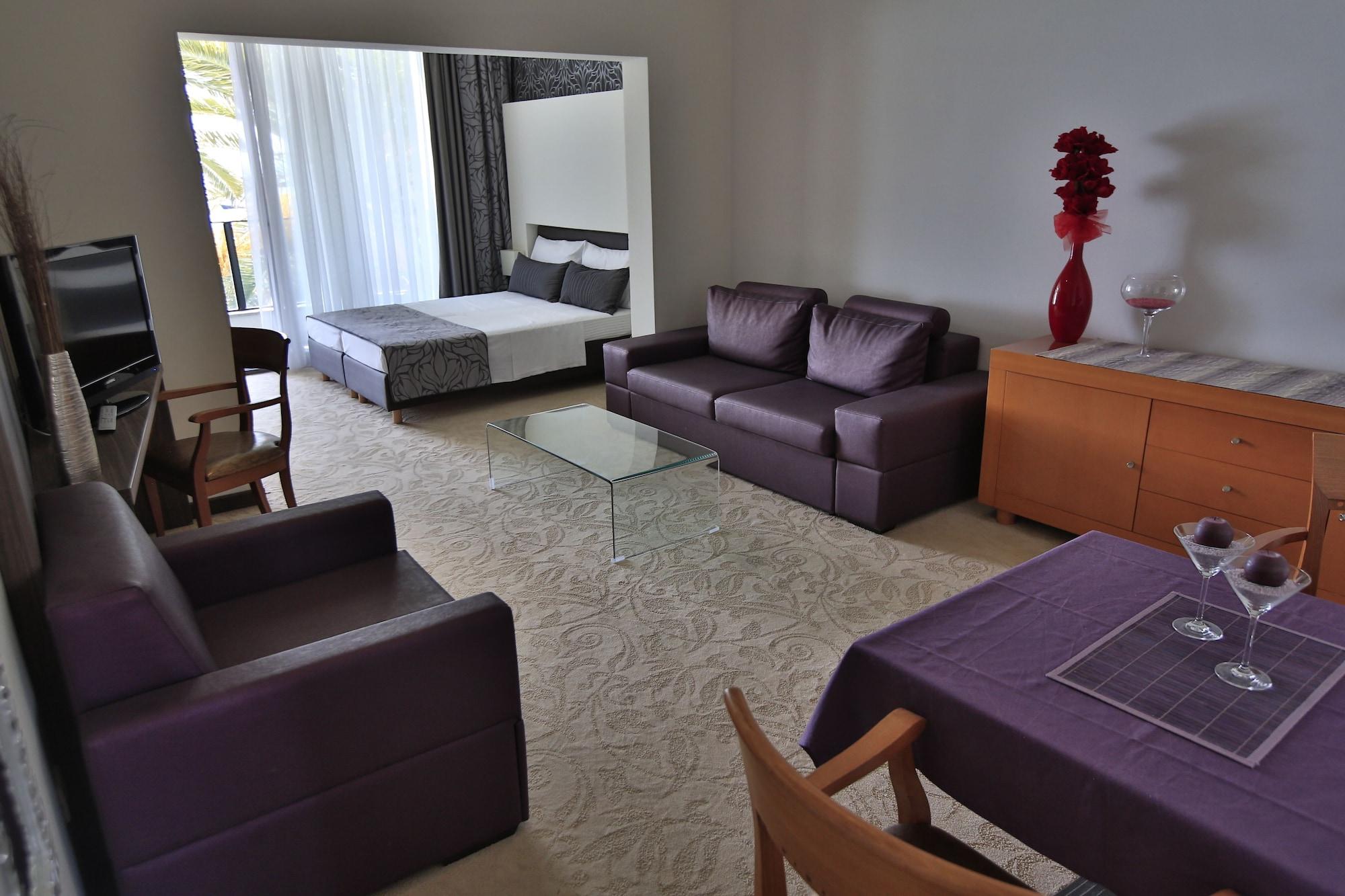 Beach Hotel Split Подстрана Экстерьер фото
